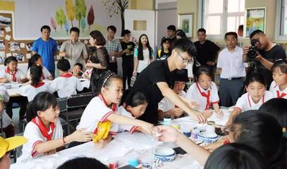 藝術(shù)之光，點(diǎn)亮鄉(xiāng)村——“七彩燭光”藝術(shù)下鄉(xiāng)惠民生活動(dòng)正式啟動(dòng)